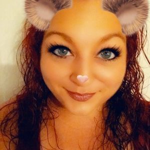 Meet your Posher, Nina